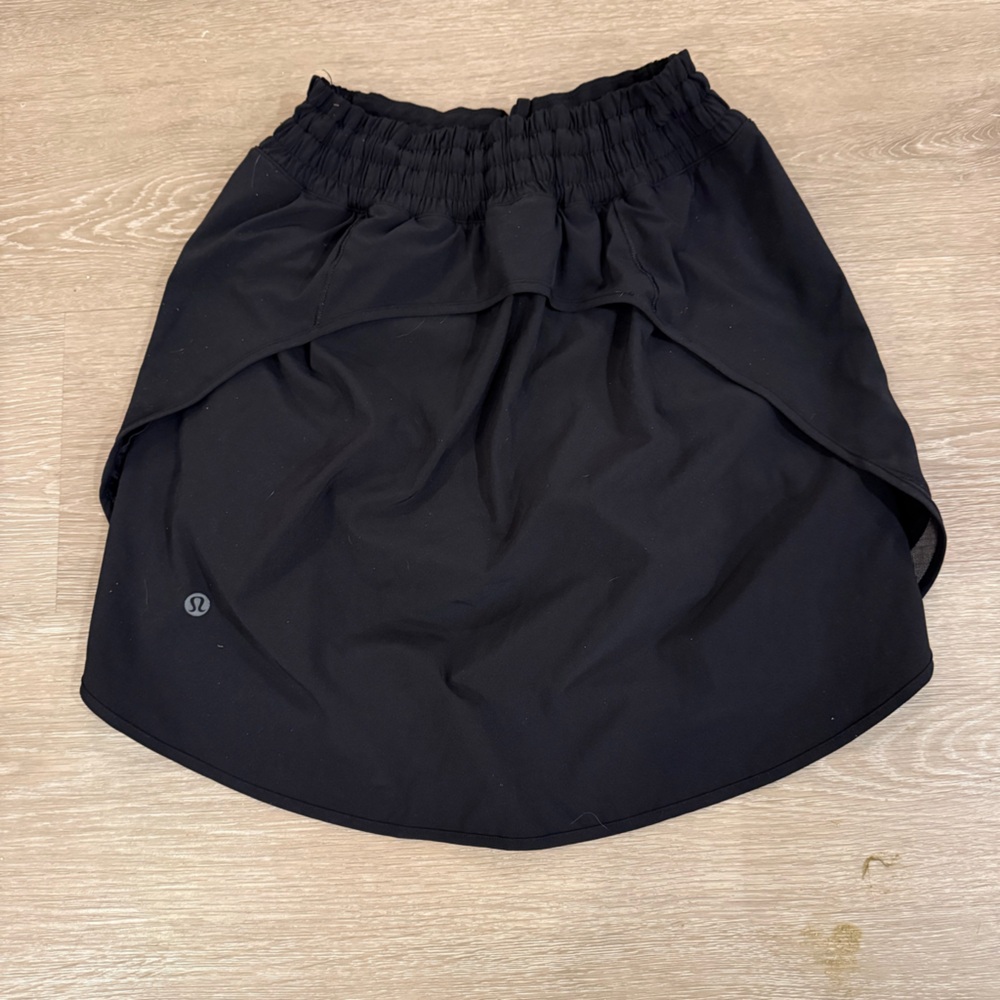 Lululemon Hotty Hot High-Rise Running Skirt Black Size 4 Built-In Liner - Picture 5 of 11